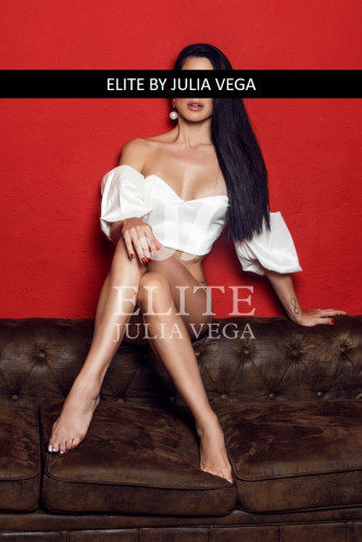 Georgina escort lujo Madrid escort fitness party