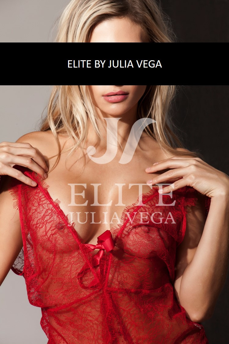 Elena escort Colombiana Madrid rubia beauty