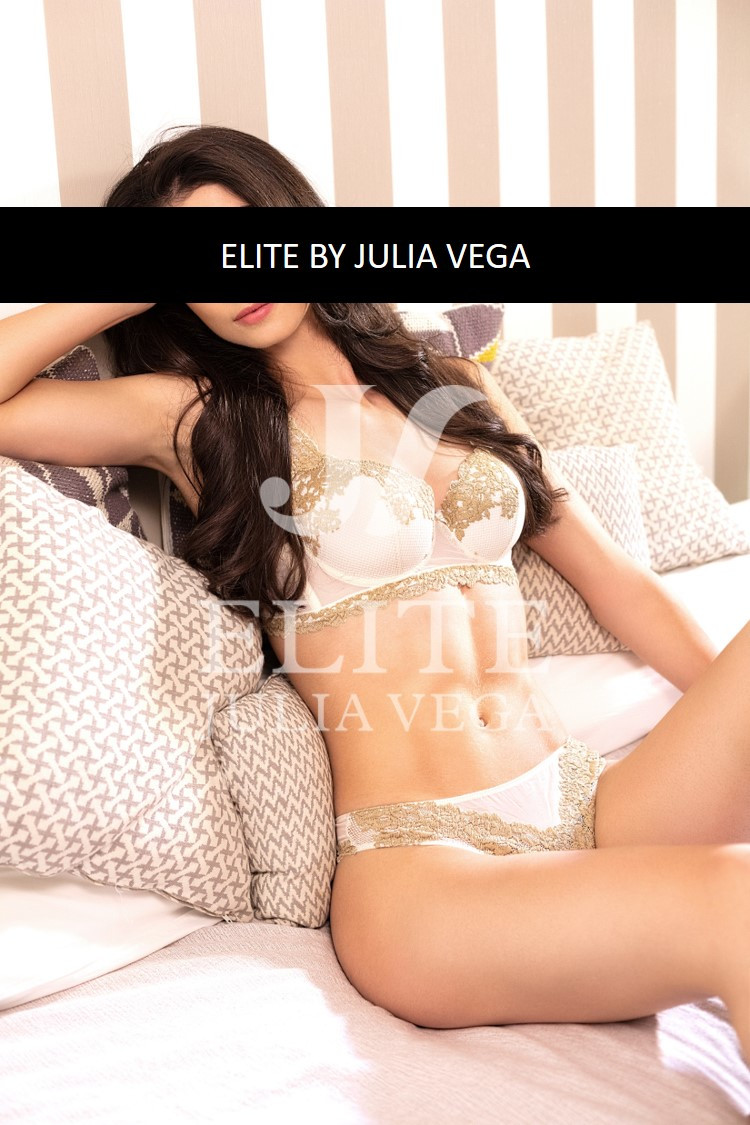 Ona escort lujo escort natural platinum madrid tenerife 8