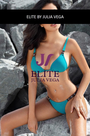 Carola escort lujo Dubai latina
